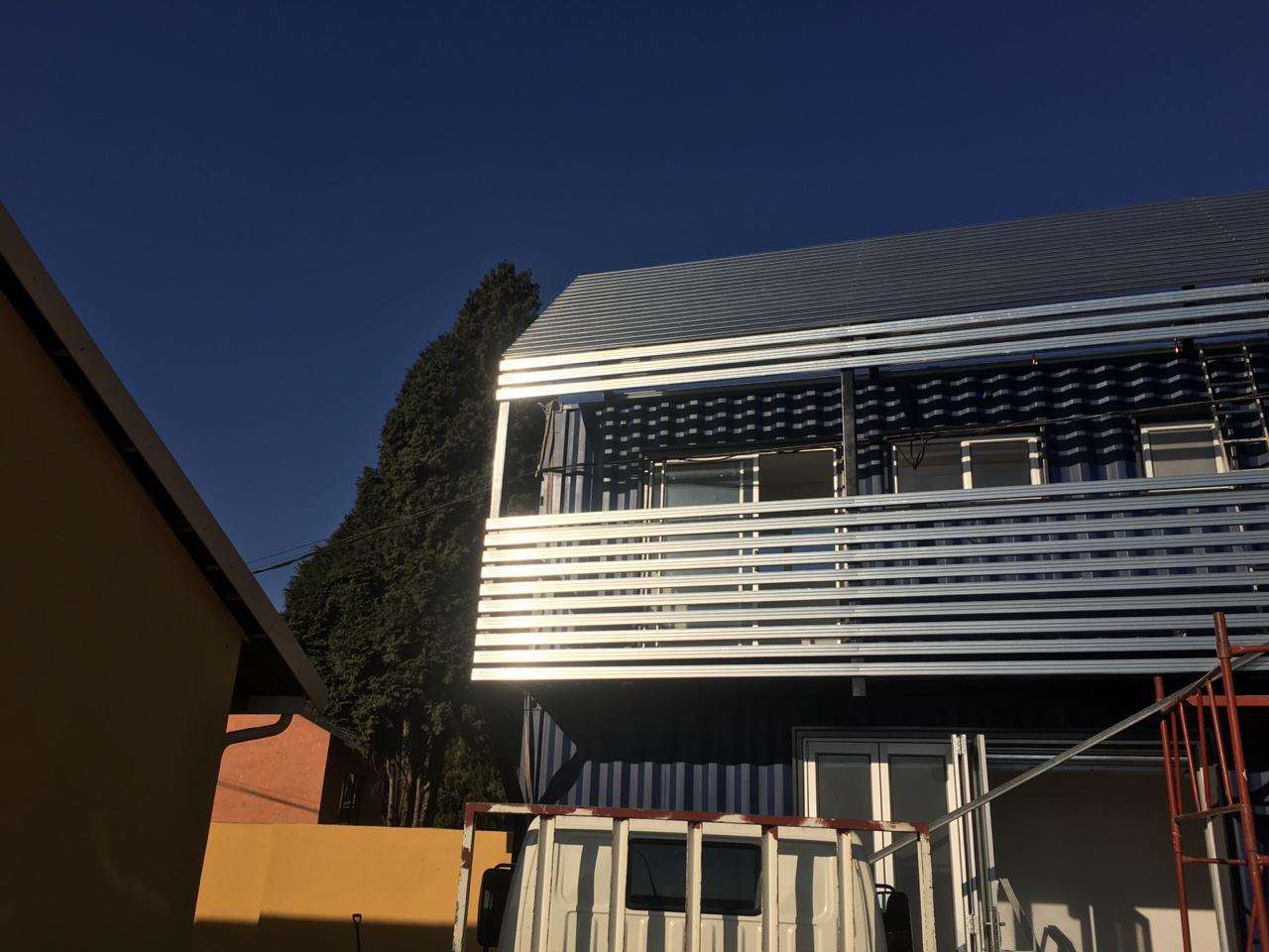 Container structure 7